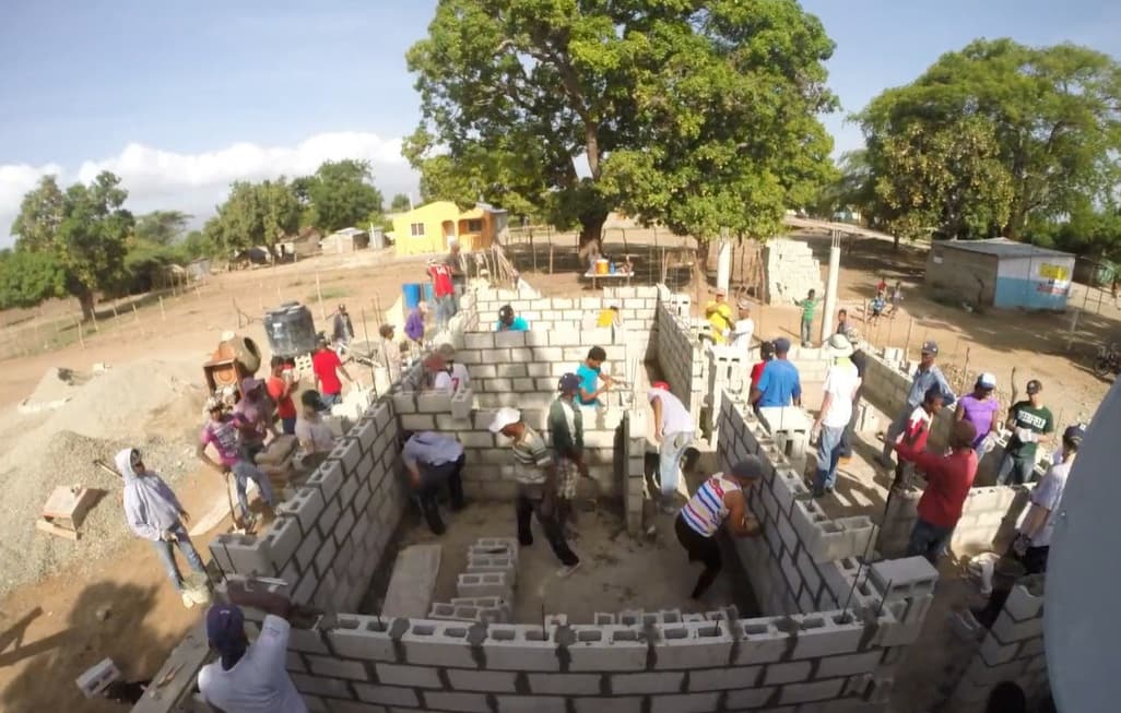 Timelapse Build – First Day